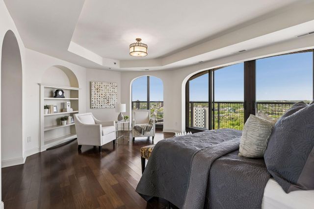 1201 Yale Place 2303, Minneapolis, MN 55403