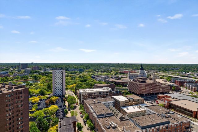1201 Yale Place 2303, Minneapolis, MN 55403