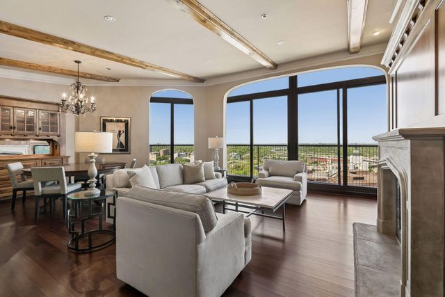 1201 Yale Place 2303, Minneapolis, MN 55403