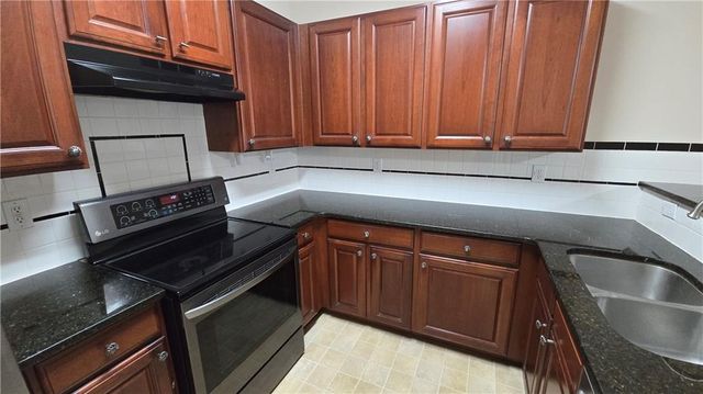 2109 Meadow Peak Road, Duluth, GA 30097
