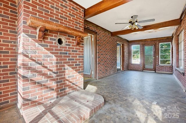 4928 Twin Drive, Charlotte, NC 28269