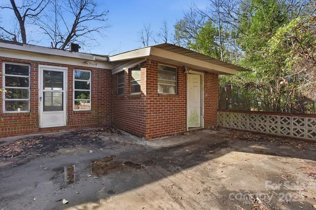 4928 Twin Drive, Charlotte, NC 28269