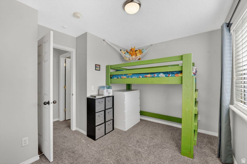 Image 10 of property listing at 422 E 2050 N #5C, North Ogden, UT 84414