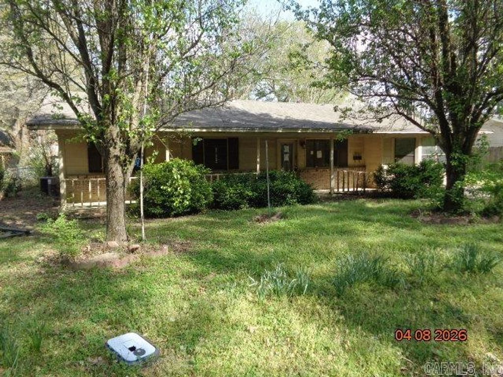 611 Fletcher Place, Lonoke, AR 72086