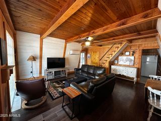 3331 RIM LAKES Drive, Overgaard, AZ 85933