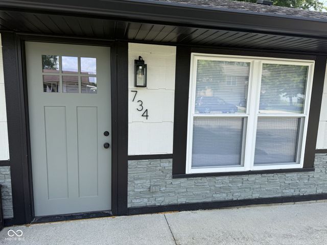 734 Holiday Drive, Fortville, IN 46040