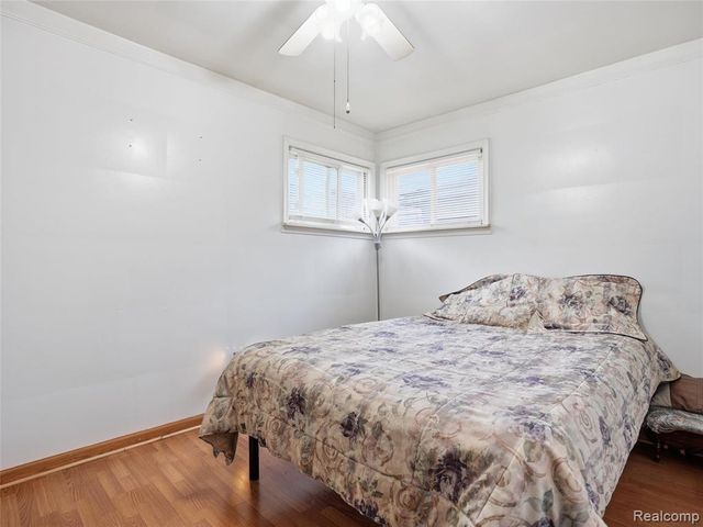 2112 Reo Avenue, Lincoln Park, MI 48146