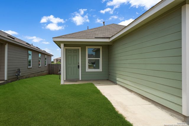 148 Cowboy, Pleasanton, TX 78064