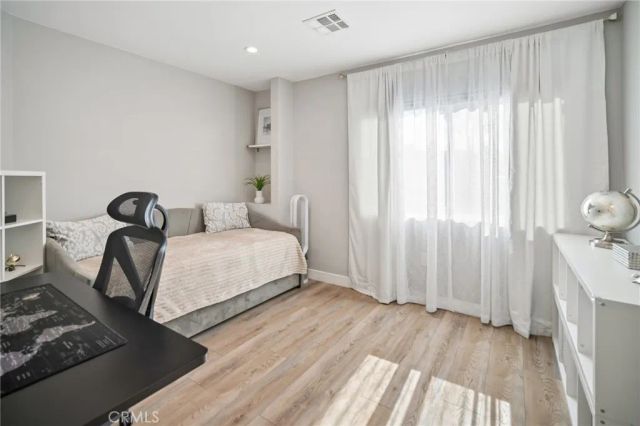 8434 Oakdale Avenue, Winnetka, CA 91306