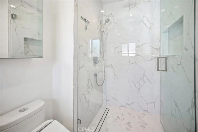 8434 Oakdale Avenue, Winnetka, CA 91306