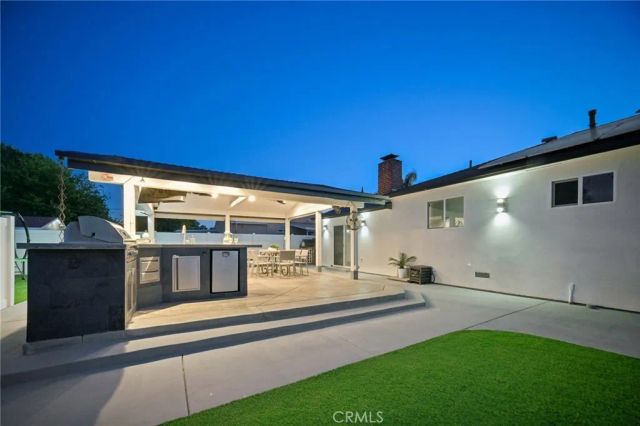 8434 Oakdale Avenue, Winnetka, CA 91306