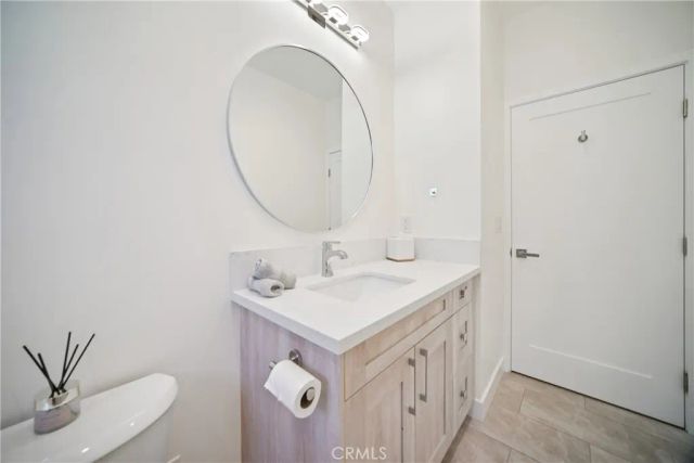 8434 Oakdale Avenue, Winnetka, CA 91306