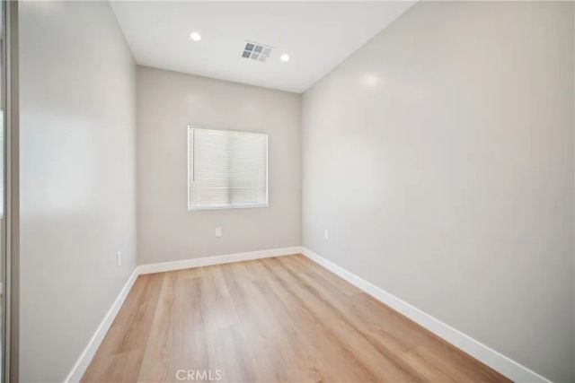 8434 Oakdale Avenue, Winnetka, CA 91306
