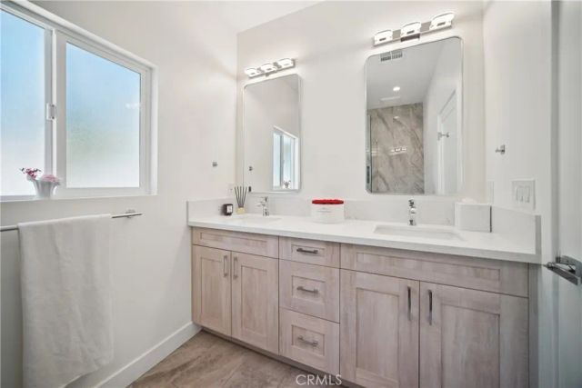 8434 Oakdale Avenue, Winnetka, CA 91306
