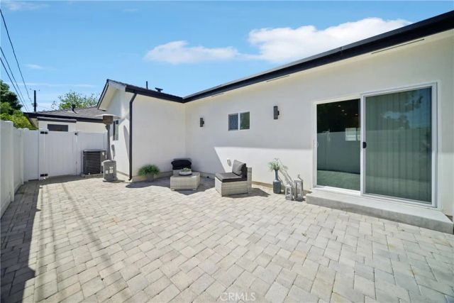 8434 Oakdale Avenue, Winnetka, CA 91306