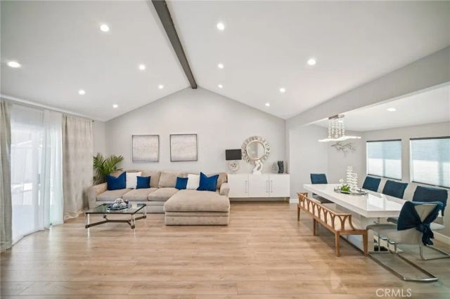 8434 Oakdale Avenue, Winnetka, CA 91306