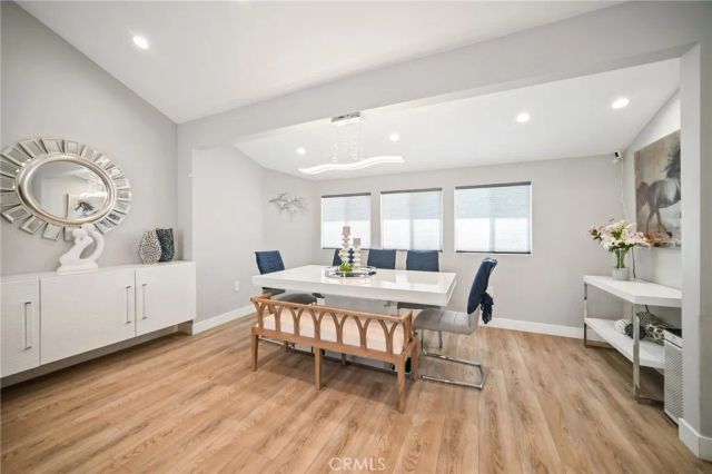 8434 Oakdale Avenue, Winnetka, CA 91306