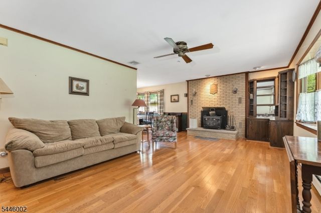 31 Pulaski Rd, Readington Twp., NJ 08889