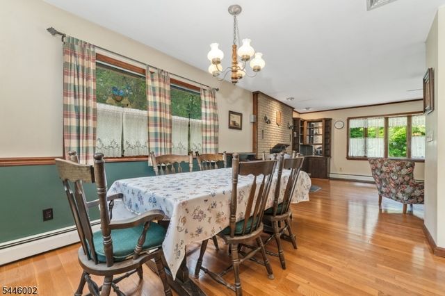 31 Pulaski Rd, Readington Twp., NJ 08889