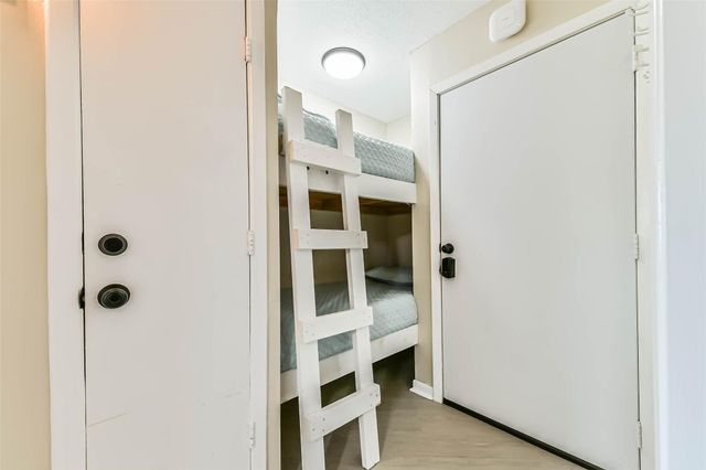 9520 Seawall Boulevard 122, Galveston, TX 77554