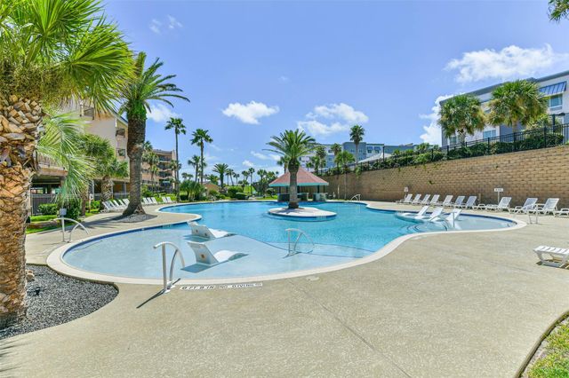 9520 Seawall Boulevard 122, Galveston, TX 77554