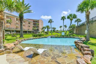 9520 Seawall Boulevard 122, Galveston, TX 77554