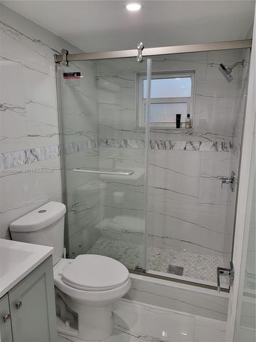 1747 Rodman Street 110, Hollywood, FL 33020