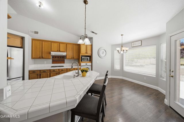 29960 Caddy Lane, Tehachapi, CA 93561