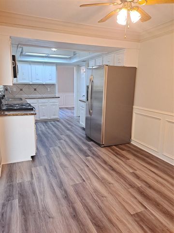 3206 River Valley Drive, Houston, TX 77339