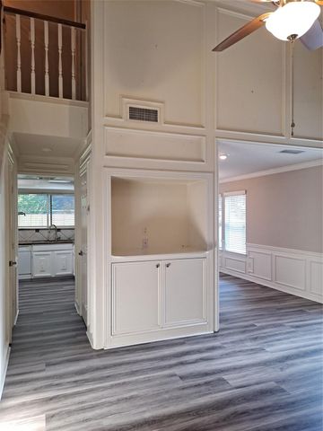 3206 River Valley Drive, Houston, TX 77339