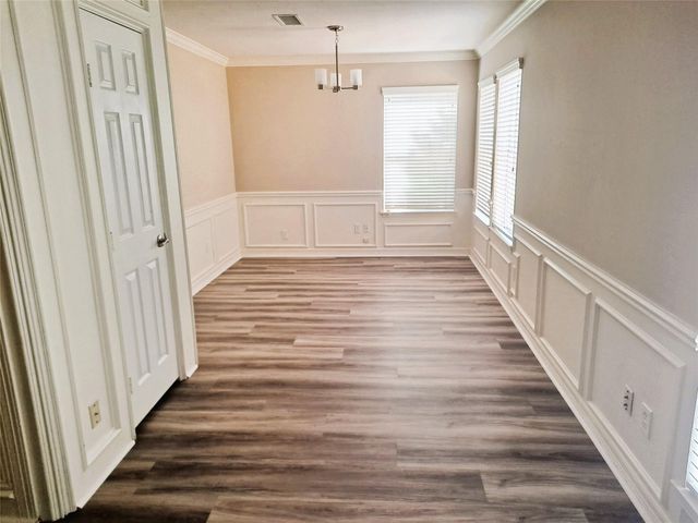 3206 River Valley Drive, Houston, TX 77339