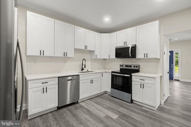 505 MCCABE AVE, Baltimore, MD 21212