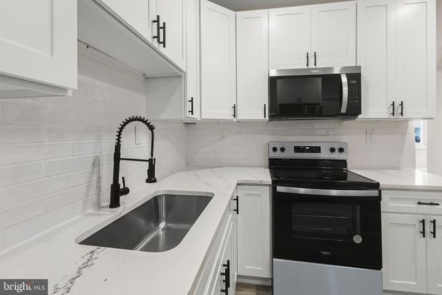 505 MCCABE AVE, Baltimore, MD 21212