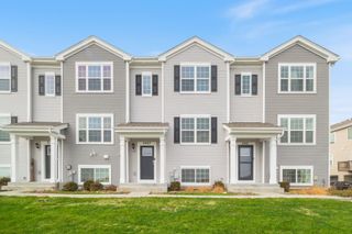 2463 Bella Drive, Pingree Grove, IL 60140