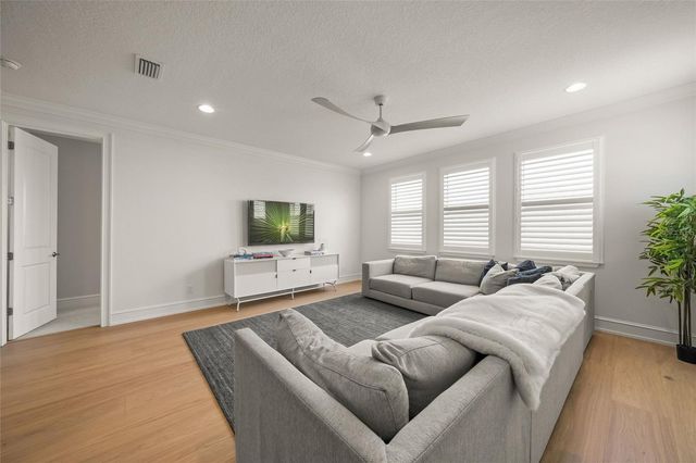 11504 APPLE TREE CIRCLE, Bradenton, FL 34211