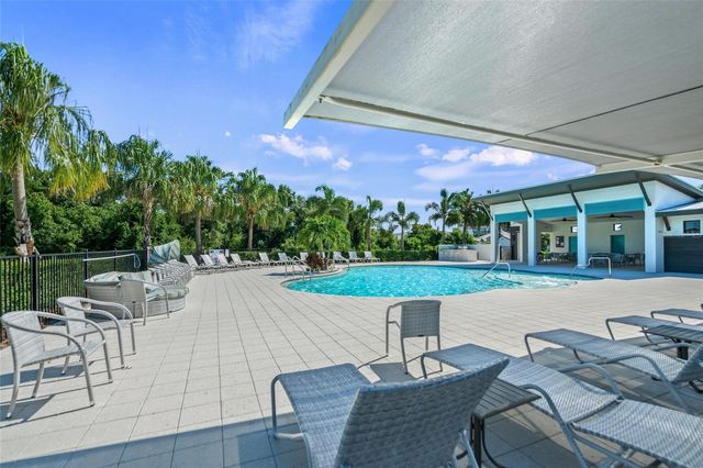11504 APPLE TREE CIRCLE, Bradenton, FL 34211