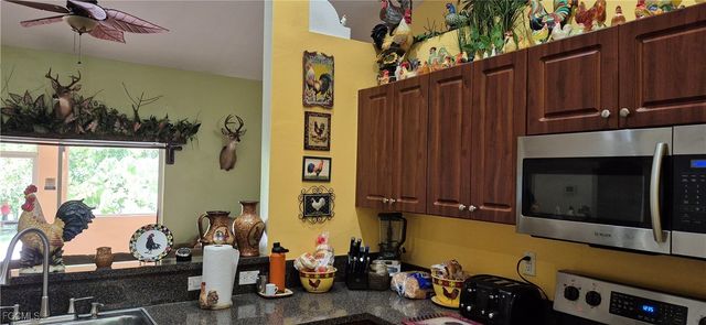 2011 Leroy AVE, Alva, FL 33920
