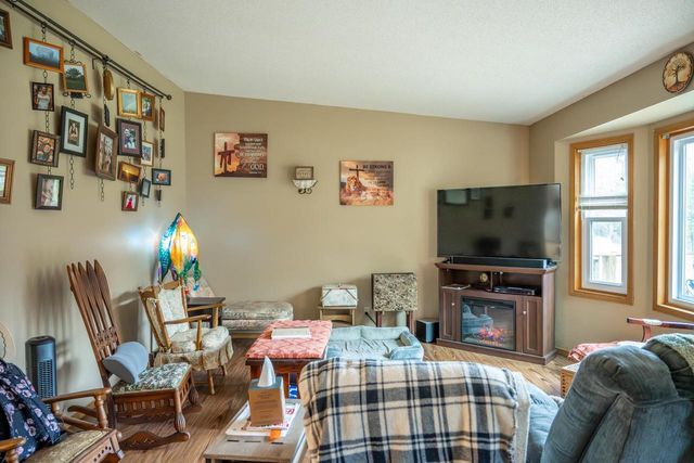 1581 Evergreen Avenue, Adams, WI 53910