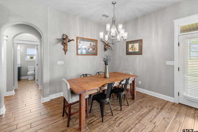 1404 Hannah Circle, Lindale, TX 75771