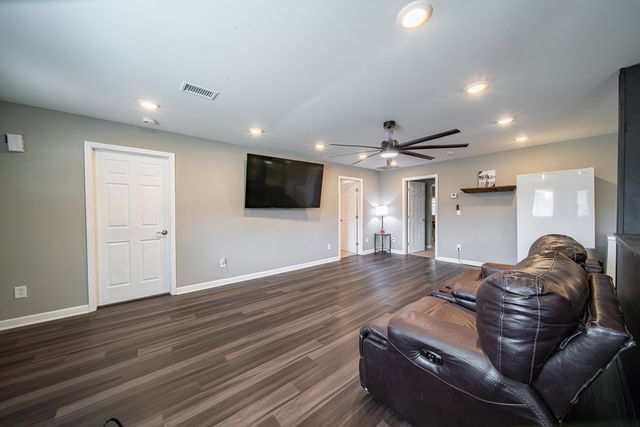 4206 Auburn Road, Phenix City, AL 36870