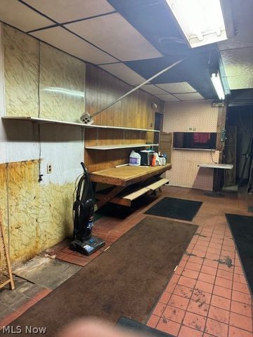 545 Main Street, Follansbee, WV 26037