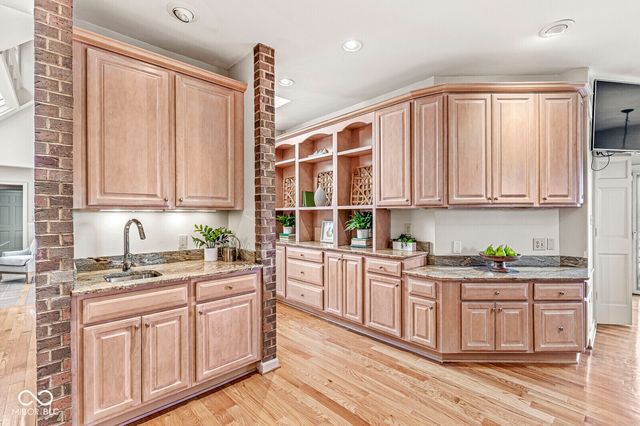 3748 Bay Road South Drive, Indianapolis, IN 46240