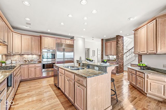 3748 Bay Road South Drive, Indianapolis, IN 46240