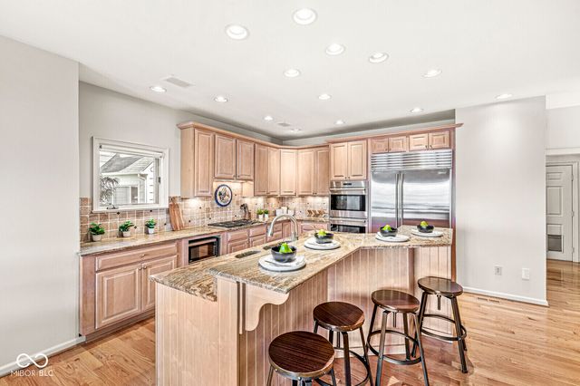 3748 Bay Road South Drive, Indianapolis, IN 46240