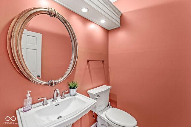 3748 Bay Road South Drive, Indianapolis, IN 46240