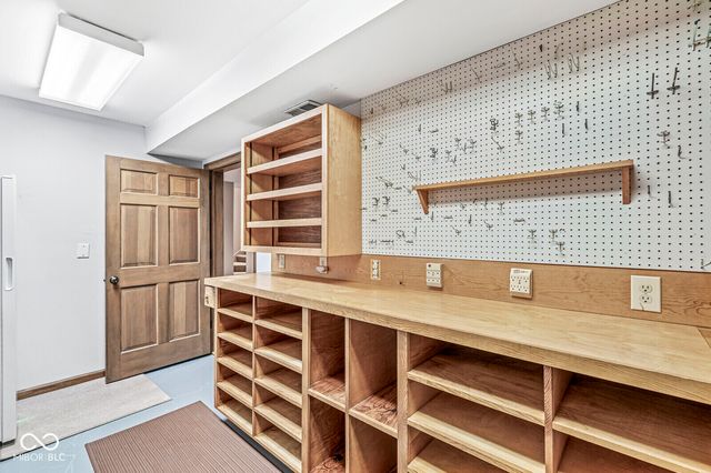 3748 Bay Road South Drive, Indianapolis, IN 46240