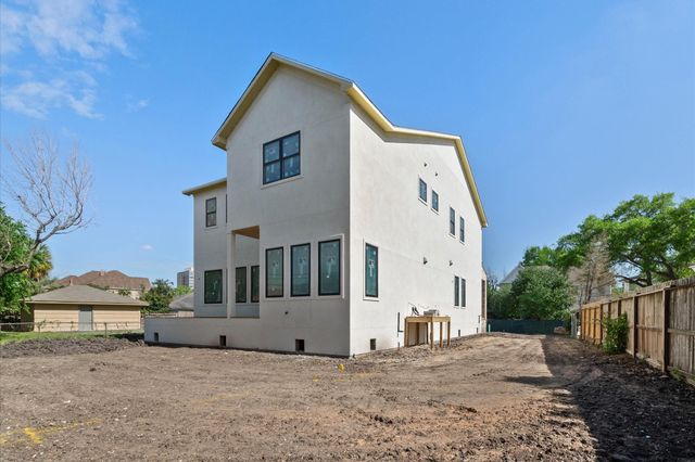 4009 Newshire Drive, Houston, TX 77025