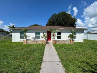 7102 REINDEER ROAD, Tampa, FL 33619