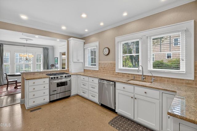 1117 W Davis Street, Burlington, NC 27215