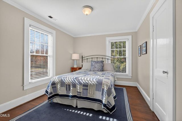 1117 W Davis Street, Burlington, NC 27215